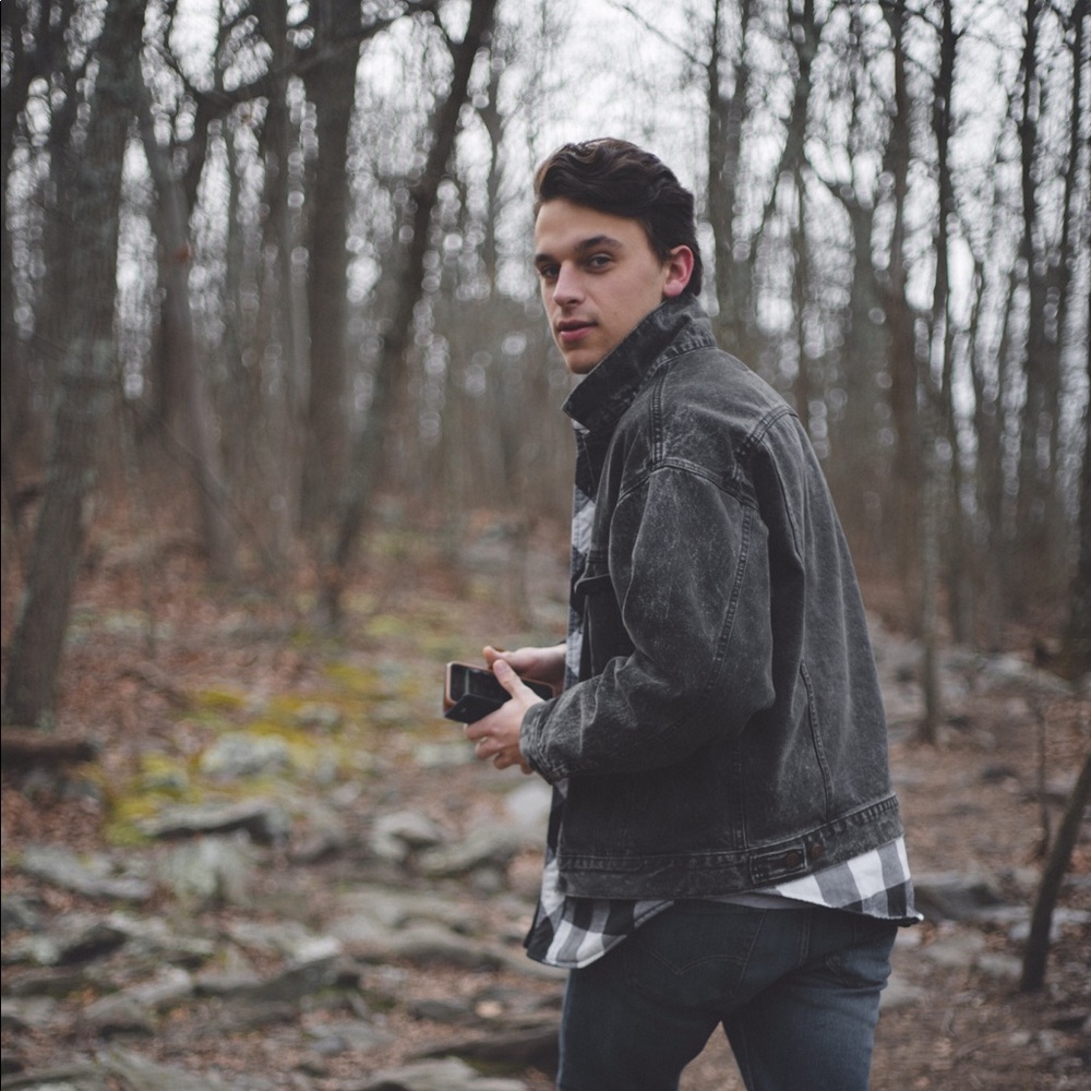 Meet your Posher, Joshua